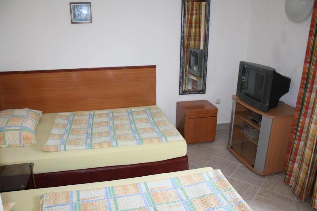 Guest House Saga Herceg Novi Exterior photo